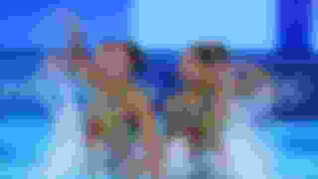 Routine acrobatique par équipe | Natation artistique | Jeux Olympiques de Paris 2024