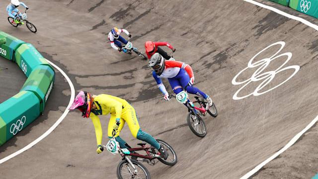 Qui est Axelle Etienne, espoir de médaille en BMX race