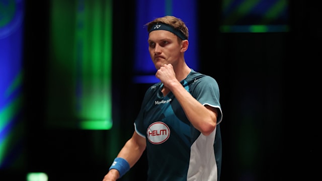 Viktor Axelsen cruises to first Hong Kong Open triumph 