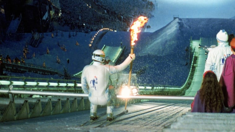 Instantané : le moment où la flamme olympique s’est préparée à prendre son envol