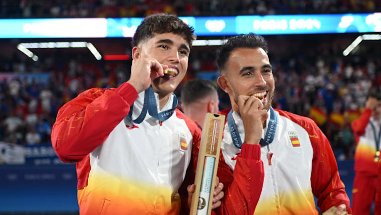 Eric García and Pau Cubarsí, Olympic gold medallists