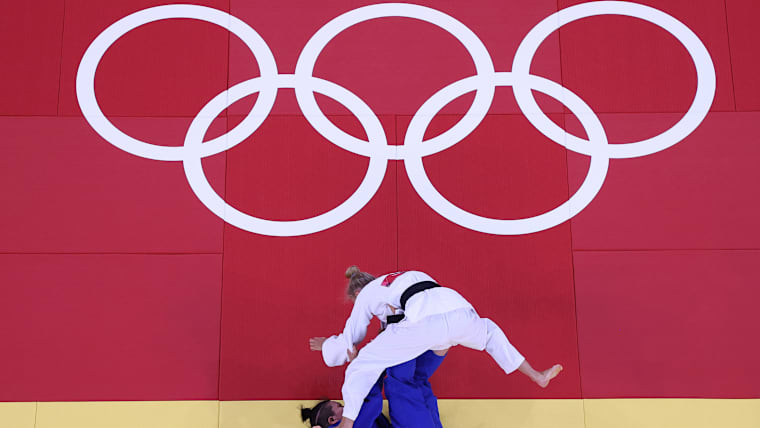 TONAKI Funa wins silver for Japan in judo