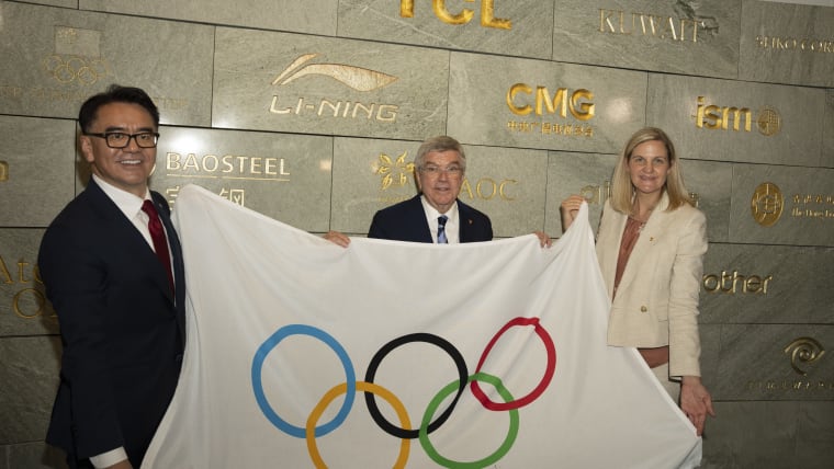 IOC President Thomas Bach and President-elect Kirsty Coventry attended the ceremony, joined by TCL’s Chief Operating Officer Kevin Wang.  