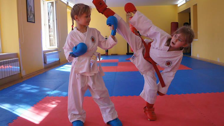 Les ambassadeurs des JOJ utilisent le sport comme outil de responsabilisation en vue de la Journée internationale du 6 avril