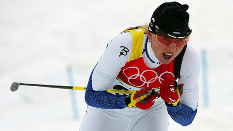 Kristina Šmigun tient bon dans le combiné poursuite