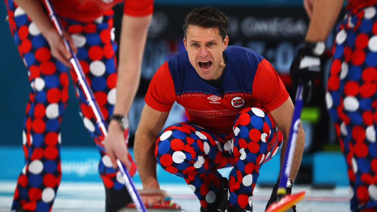 Thomas Ulsrud of Norway competes in the men's curling round robin session 4 at PyeongChang 2018 