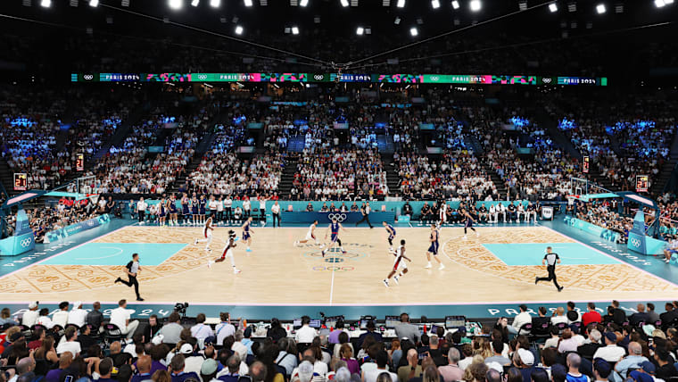 Match de basketball hommes durant les Jeux Olympiques de Paris 2024