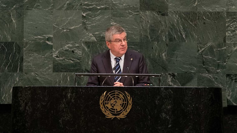 IOC President highlights athletes' exemplary role as the UN General Assembly adopts Olympic Truce for PyeongChang 2018 by consensus