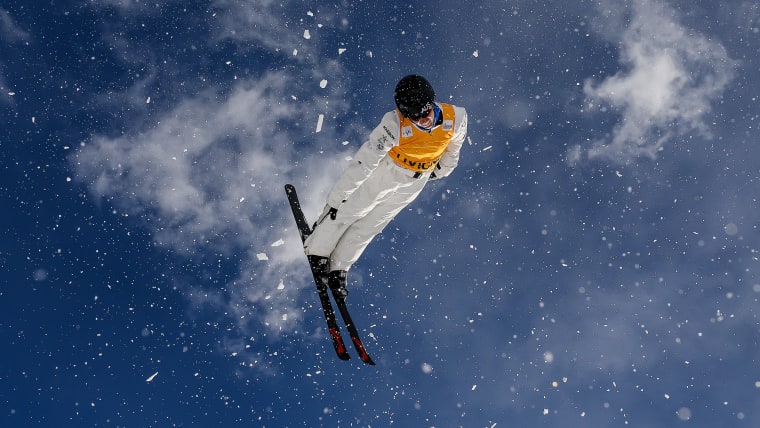 リンゼイ・ボン直筆サイン入り超 特大写真…Lindsey Vonn リンゼイ・ボン直筆サイン入り超 特大写真…Lindsey Vonn - メルカリ