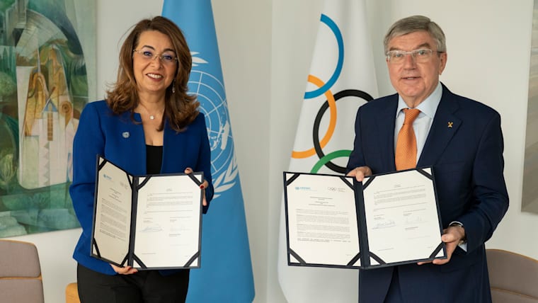 IOC and betting operators strengthen integrity ties ahead of Winter  Olympics – 06/02/2014