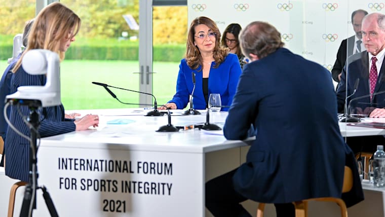 IOC and betting operators strengthen integrity ties ahead of Winter  Olympics – 06/02/2014