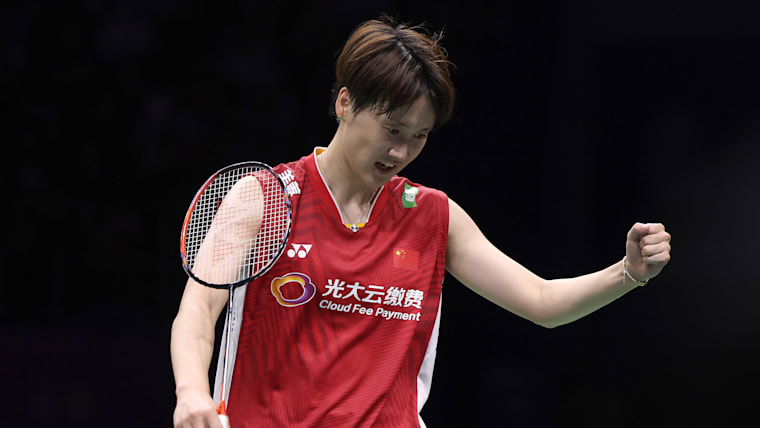 法国羽毛球公开赛决赛：中国羽毛球队3金1银收官