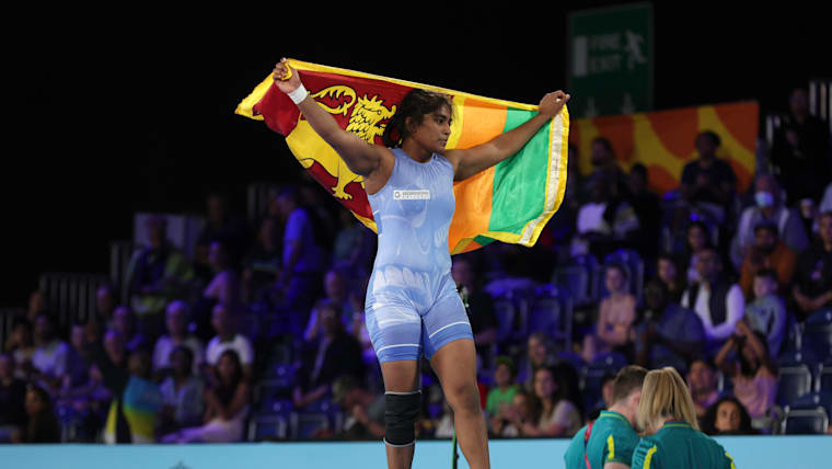 Nethmi Poruthotage celebrates winning the bronze medal at the 2022 Commonwealth Games.