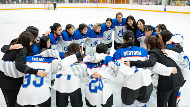 Une jeune leader du CIO réalise le rêve de bien des filles en créant une nouvelle ligue de hockey sur glace