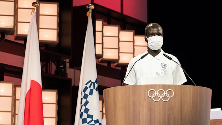 IOC Session welcomes Refugee Olympic Team Tokyo 2020