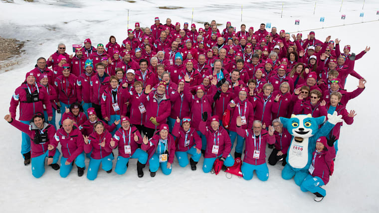 Volunteers light up Lausanne 2020