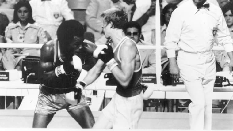 Le parcours fulgurant de Leonard le styliste - Boxe