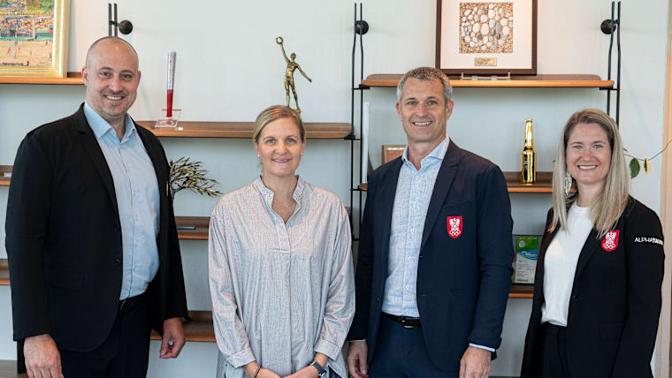 2026-06-19-NOC-AUT-picture-with-IOC-President