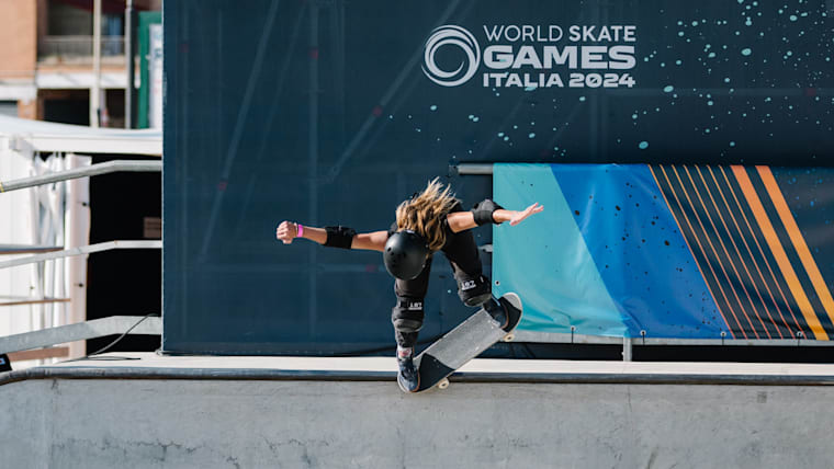 Nana Taboulet_backside_nosegrab_WST_Park_Rome_Kenji Hurata-7586