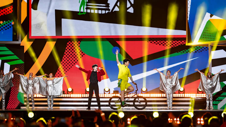 CELEBRATE THE OLYMPIC GAMES visual data 3