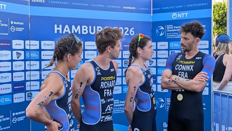 Léonie Périault, Tom Richard, Emma Lombardi and Dorian Coninx of Team France at WTCS Hamburg 2026