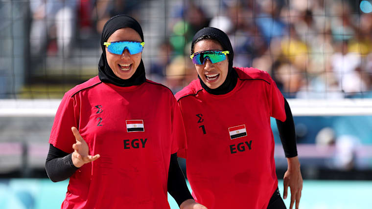 Marwa Abdelhady (left; EGY, beach volleyball) and Doaa Elghobashy (EGY, beach volleyball)  