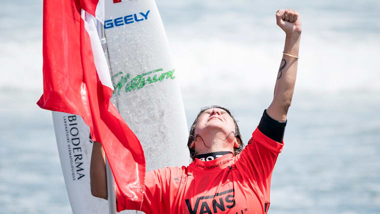 東京に向け弾みをつける | Road to Tokyo: Surfing - The Qualifier Stories