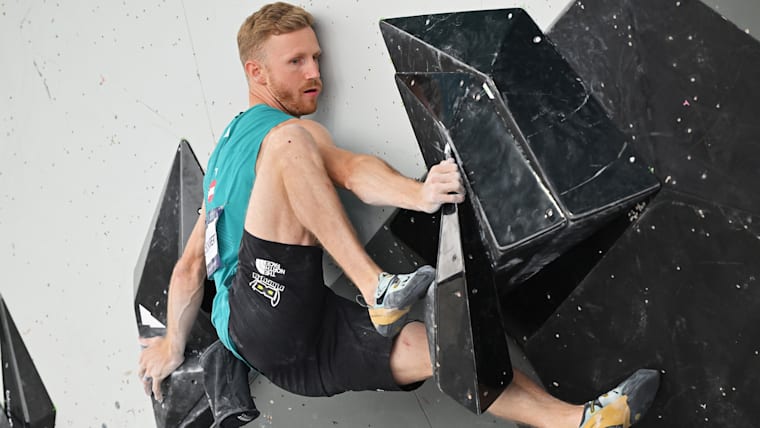 2023年攀岩世锦赛：雅各布·舒伯特斩获男子全能冠军