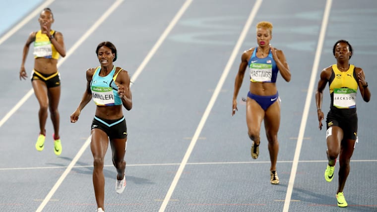 Shaunae Miller plonge pour la victoire sur 400 m! 