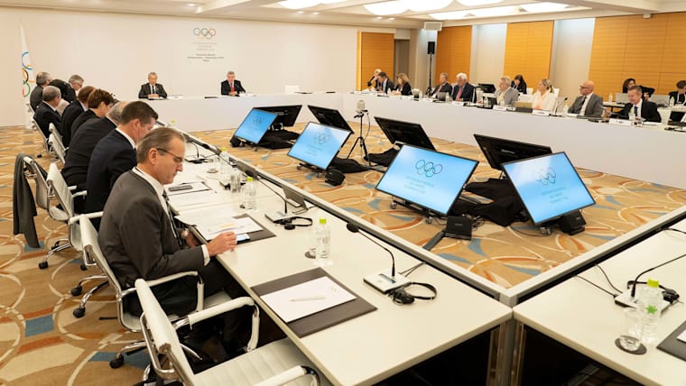 IOC Executive Board initiates an inquiry into AIBA