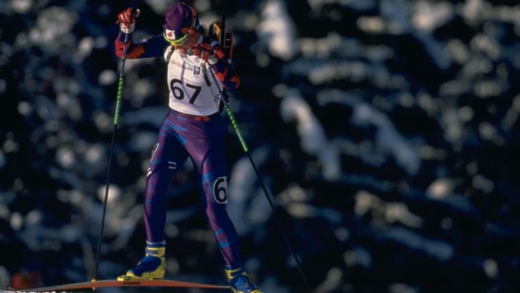Myriam Bédard réalise un doublé historique en biathlon