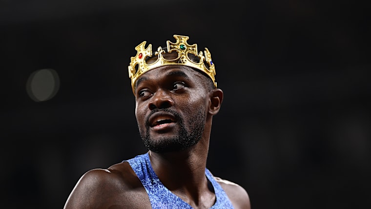 Rai Benjamin (USA) wears a gold crown at the World Athletics Championships Tokyo 2025