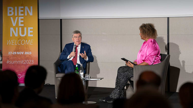 “Paris 2024 will make a real contribution to health and social inclusion” – IOC President speaks at Smart Cities & Sport Summit