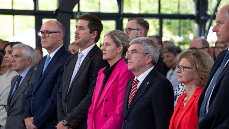 2025-06-23-handover-gallery