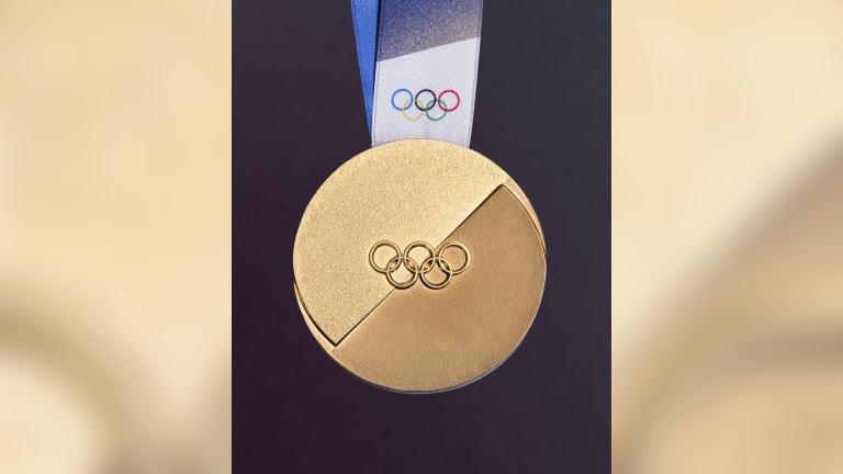 Front view of the Milano Cortina 2026 gold medal