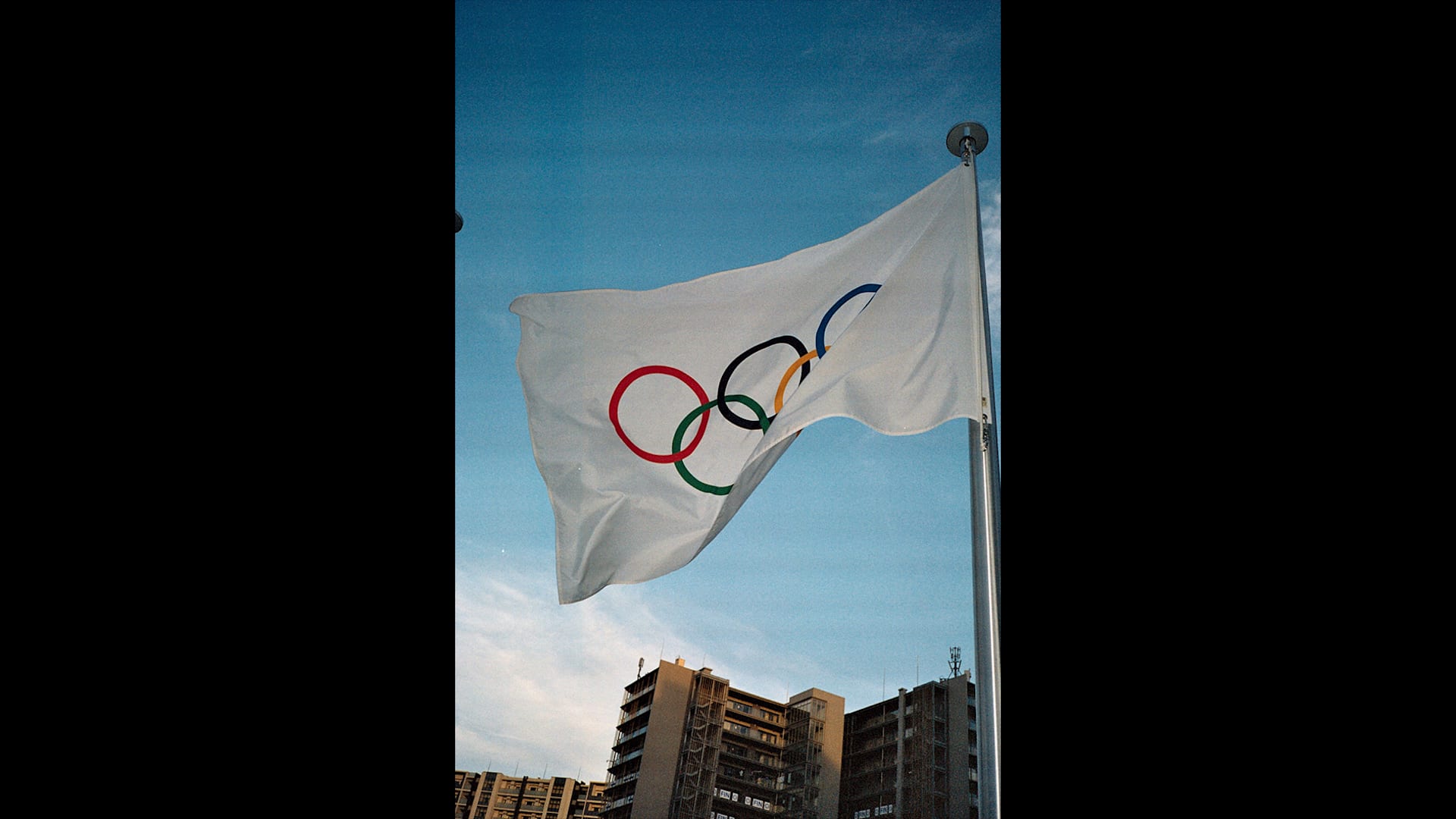 Olympic Flag, 2021 / Enzo LEFORT