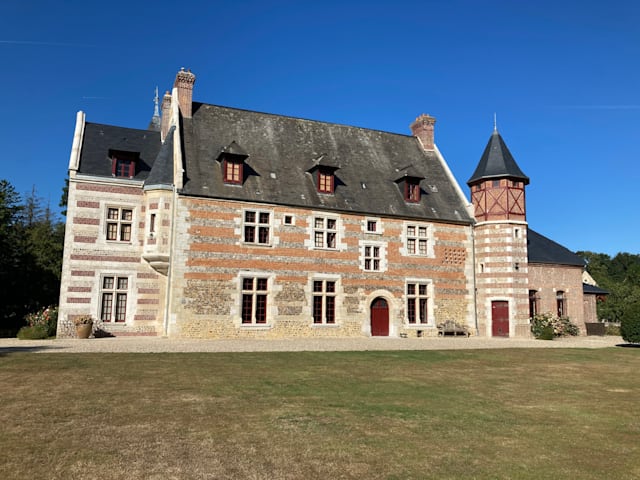 Coubertin, olympic castle