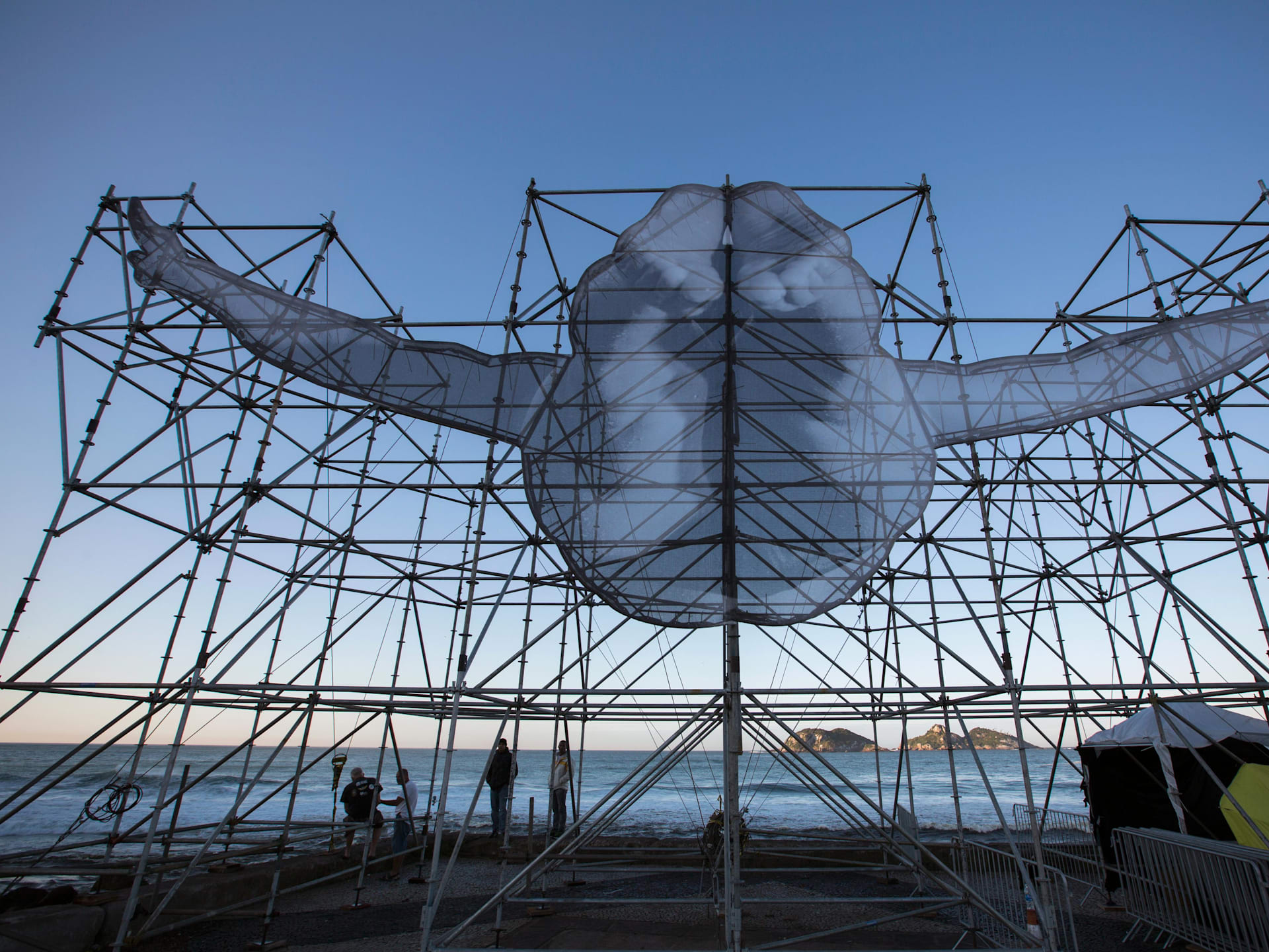 Installation of sculpture made by JR, French artist / Rio 2016