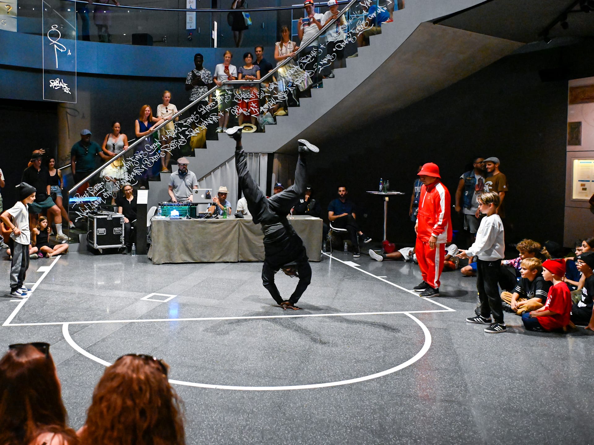 Breaking demo at the Olympic Museum