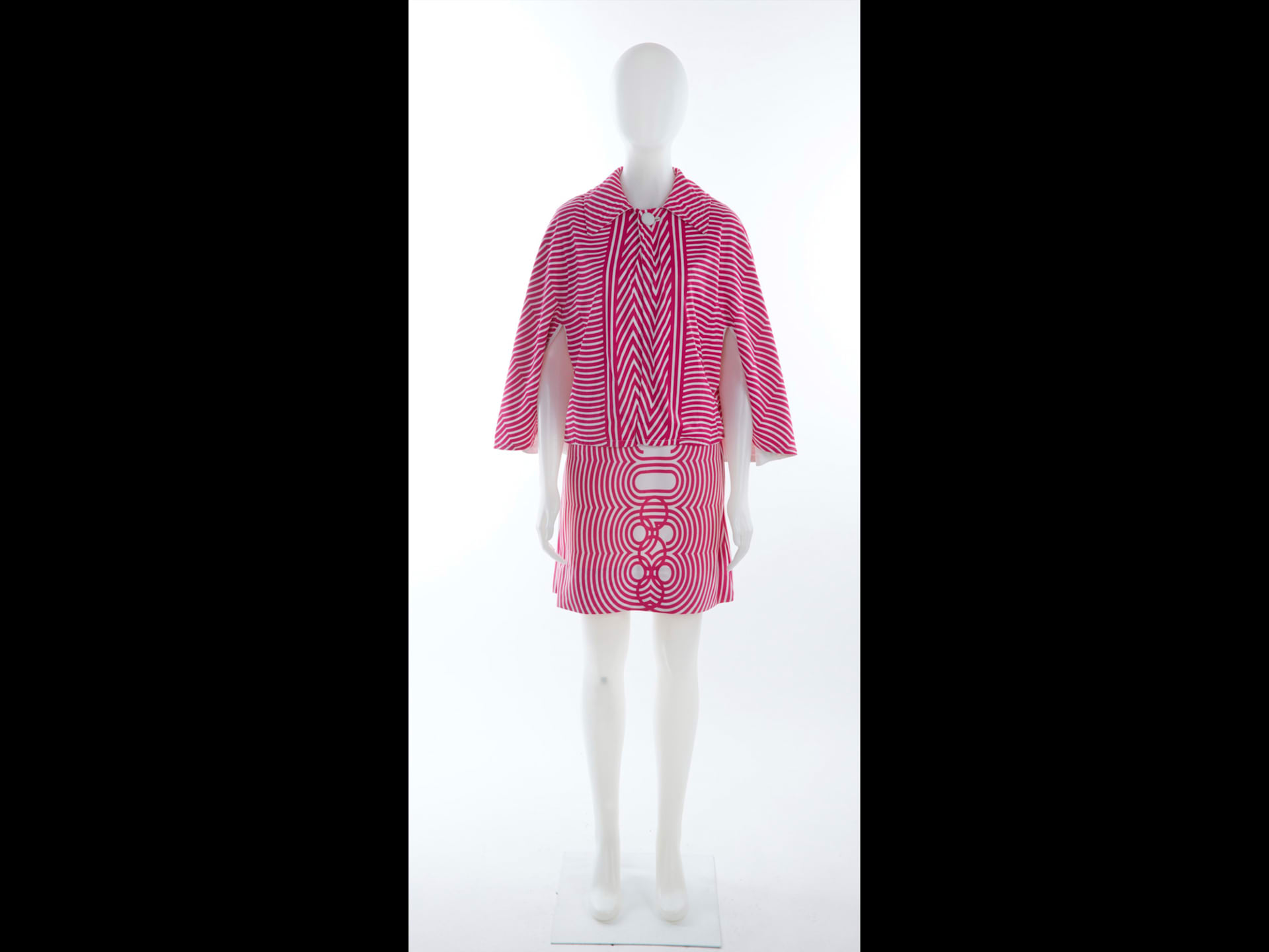 Robe et cape d’h?tesse, Jeux Olympiques de Mexico 1968