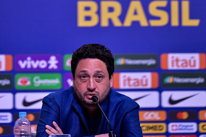 Arthur Elias é o técnico da seleção brasileira feminina principal