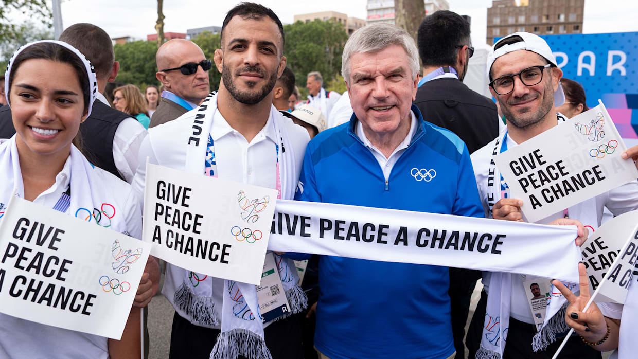 “Creating a culture of peace”: How athletes demonstrated the unifying ...