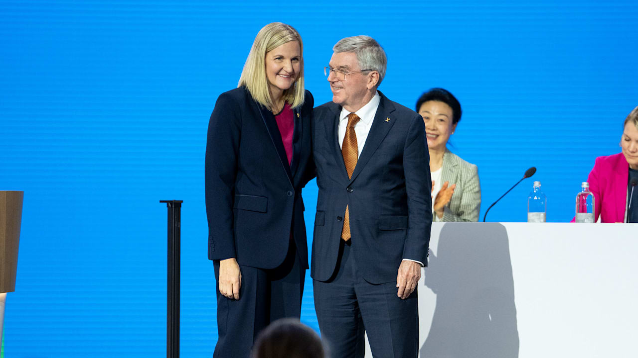 IOC President Thomas Bach and IOC President-Elect Kirsty Coventry