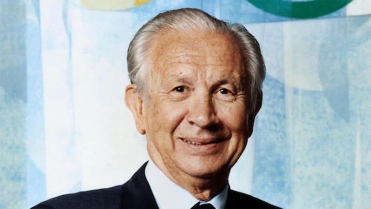 1980: Juan Antonio Samaranch, seventh IOC President