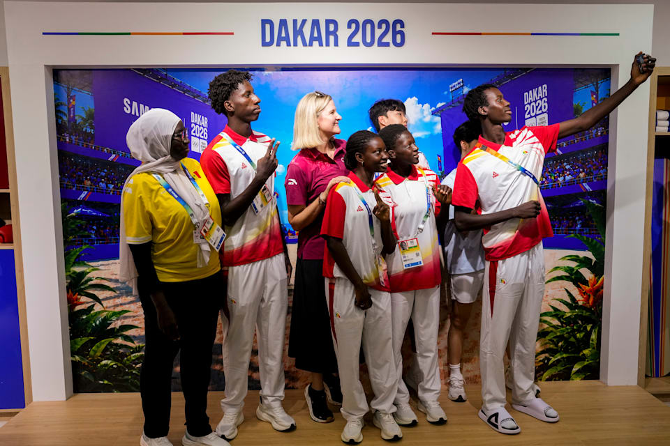 291026_DAKAR26_IOC Pt_Olympic Village tour_YOV_Martin_IOC6514