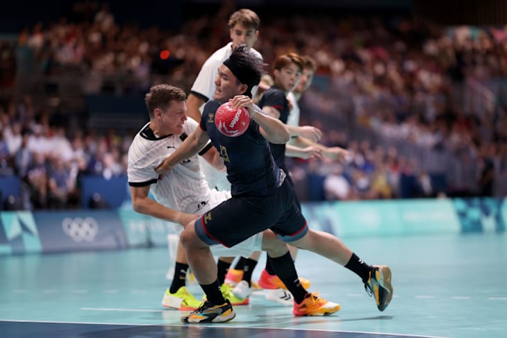 Deutschland überzeugt am frühen Morgen gegen Japan