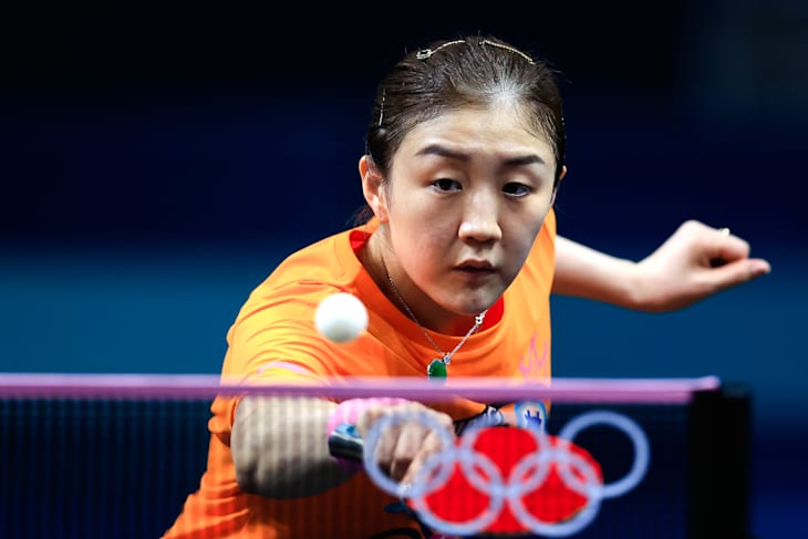 陈梦在赛前训练中