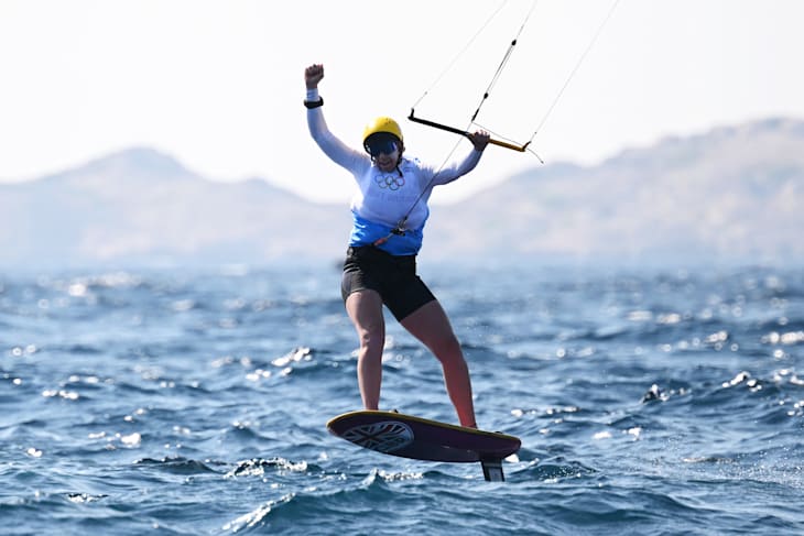 Vela : Eleanor Aldridge de Gran Bretaña hizo historia al ganar la primera medalla de oro en la categoría femenina de kite en los Juegos Olímpicos Paris 2024 Ktlaxdndt6yqbkumf7n4