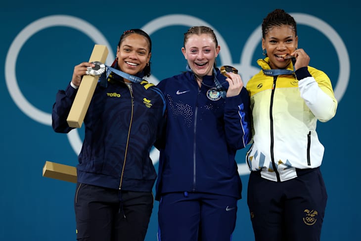 Olivia Reeves de Estados Unidos se lleva la medalla de oro en Levantamiento de pesas femenino de 71 kg. en los Juegos Olimpicos Paris 2024 L6nssank09xwpepe2hmm