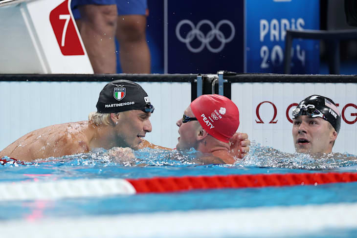 赛后，亚当·皮蒂向马丁嫩吉致以祝贺